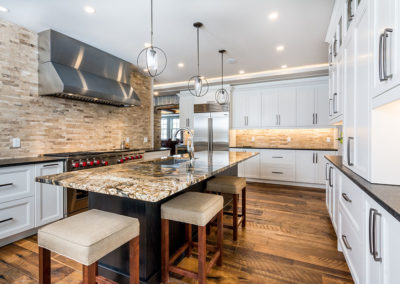 Transitional Kitchen Desiged By Todd Pearson of Countrywide Kitchens