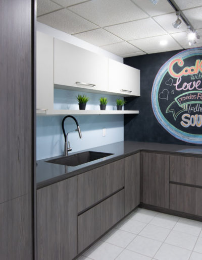 Showroom Kitchen Modern