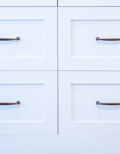 White kitchen drawers